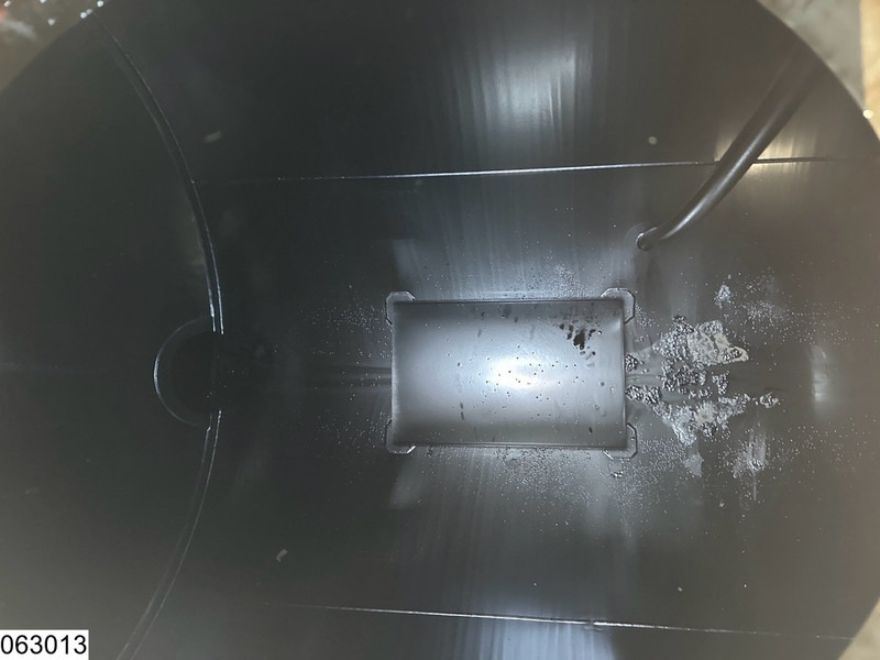 Leasing MAISONNEUVE Bitum 30957 Liter, 1 Compartment MAISONNEUVE Bitum 30957 Liter, 1 Compartment: obrázok 17