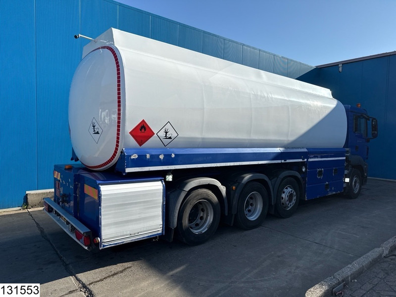 MAN TGS 39 360 8x2, FUEL, 31300 Liter, 4 Comp - Cisternové vozidlo: obrázok 3 MAN TGS 39 360 8x2, FUEL, 31300 Liter, 4 Comp - Cisternové vozidlo: obrázok 3