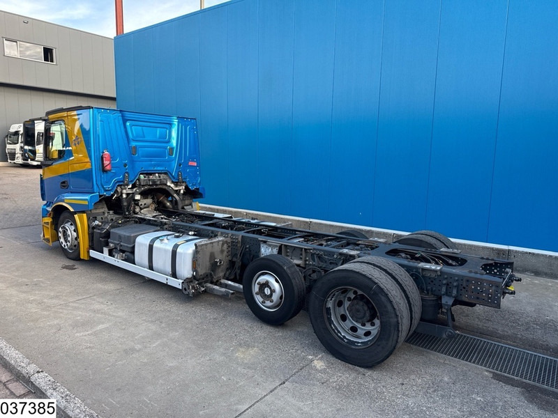 Mercedes-Benz Actros 2443 6x2, EURO 6, PTO, Standairco - Podvozek s kabinou: obrázok 4 Mercedes-Benz Actros 2443 6x2, EURO 6, PTO, Standairco - Podvozek s kabinou: obrázok 4