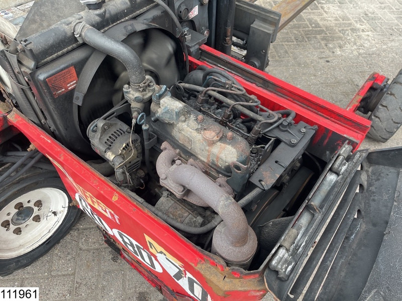 Moffett M4 20.3 3x3, H 3,90 mtr, 2000 KG - Závesný vysokozdvižný vozík: obrázok 5 Moffett M4 20.3 3x3, H 3,90 mtr, 2000 KG - Závesný vysokozdvižný vozík: obrázok 5