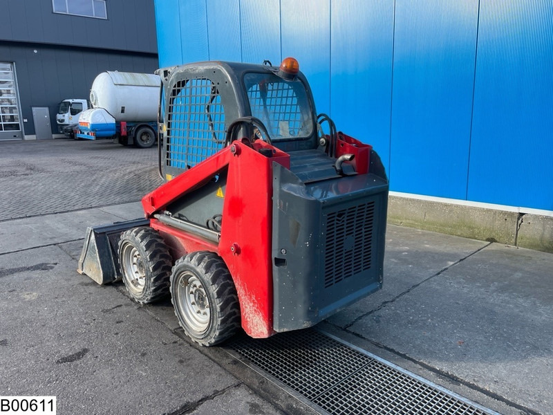 Neuson 501 S 510KG, 3.5M, 2417h - Kolesový nakladač: obrázok 4 Neuson 501 S 510KG, 3.5M, 2417h - Kolesový nakladač: obrázok 4