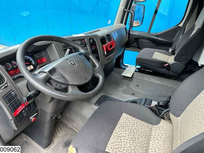 Renault Premium 270 EURO 5, Fuel, 13.390 Liter, 4 Comp - Cisternové vozidlo: obrázok 5 Renault Premium 270 EURO 5, Fuel, 13.390 Liter, 4 Comp - Cisternové vozidlo: obrázok 5