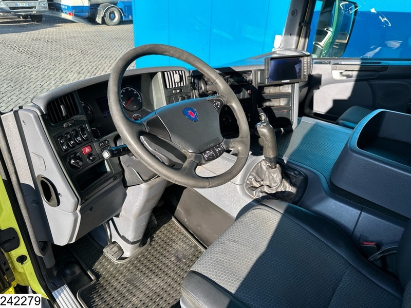 Scania P 320 EURO 5, Manual transmission, Retarder - Přepravník zvířat: obrázok 5 Scania P 320 EURO 5, Manual transmission, Retarder - Přepravník zvířat: obrázok 5