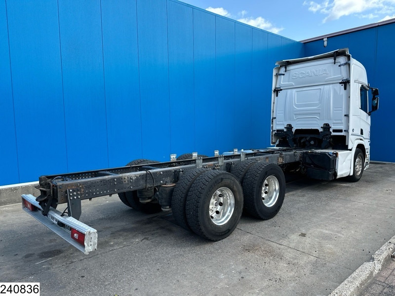 Scania R 650 6X4, EURO 6, Retarder, PTO - Podvozek s kabinou: obrázok 2 Scania R 650 6X4, EURO 6, Retarder, PTO - Podvozek s kabinou: obrázok 2