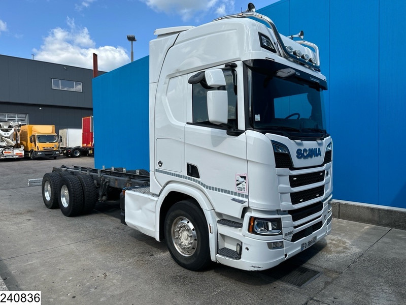 Scania R 650 6X4, EURO 6, Retarder, PTO - Podvozek s kabinou: obrázok 3 Scania R 650 6X4, EURO 6, Retarder, PTO - Podvozek s kabinou: obrázok 3