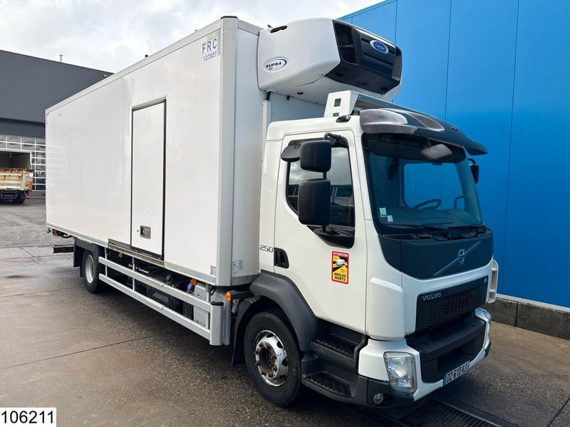 Volvo FL 250 EURO 6, Carrier, Meat hanging rails - Chladirenské nákladné vozidlo: obrázok 3 Volvo FL 250 EURO 6, Carrier, Meat hanging rails - Chladirenské nákladné vozidlo: obrázok 3