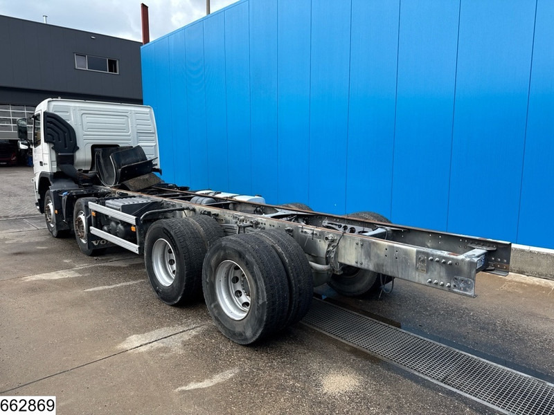 Volvo FM 410 8x4, EURO 5, PTO - Podvozek s kabinou: obrázok 4 Volvo FM 410 8x4, EURO 5, PTO - Podvozek s kabinou: obrázok 4