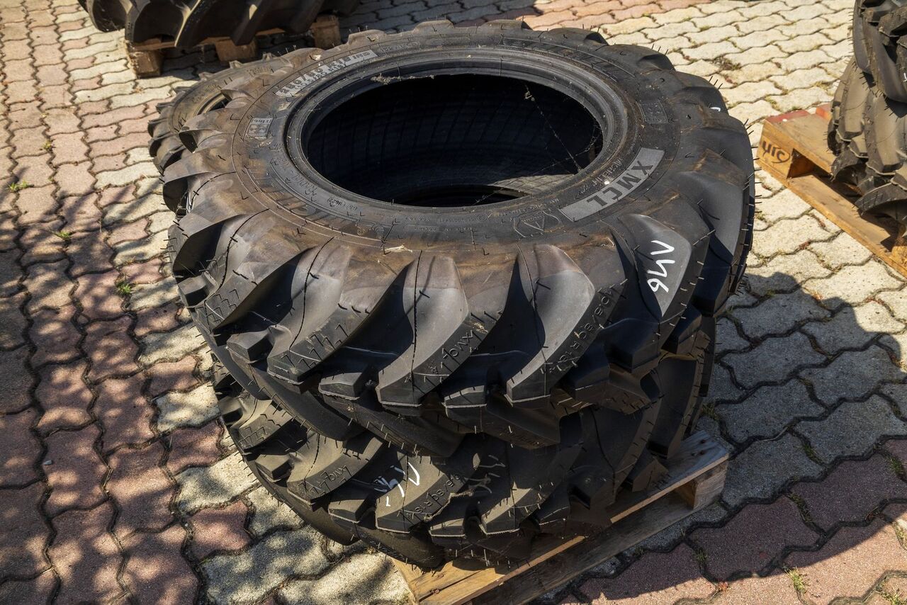 Michelin 280/80 R18 IND XMCL - Pneumatiky a disky pre Traktor: obrázok 1 Michelin 280/80 R18 IND XMCL - Pneumatiky a disky pre Traktor: obrázok 1