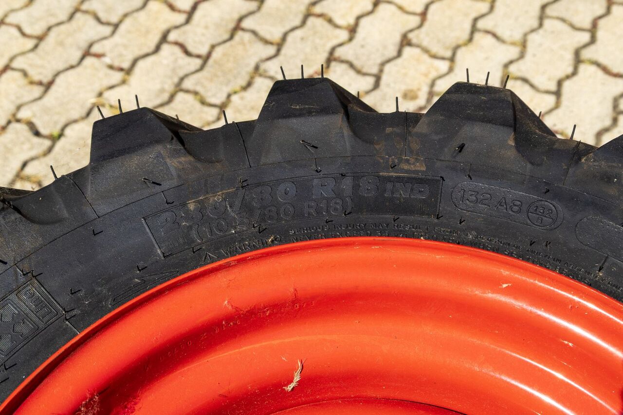 Michelin 280/80 R18 XMCL - Pneumatika pre Traktor: obrázok 2 Michelin 280/80 R18 XMCL - Pneumatika pre Traktor: obrázok 2