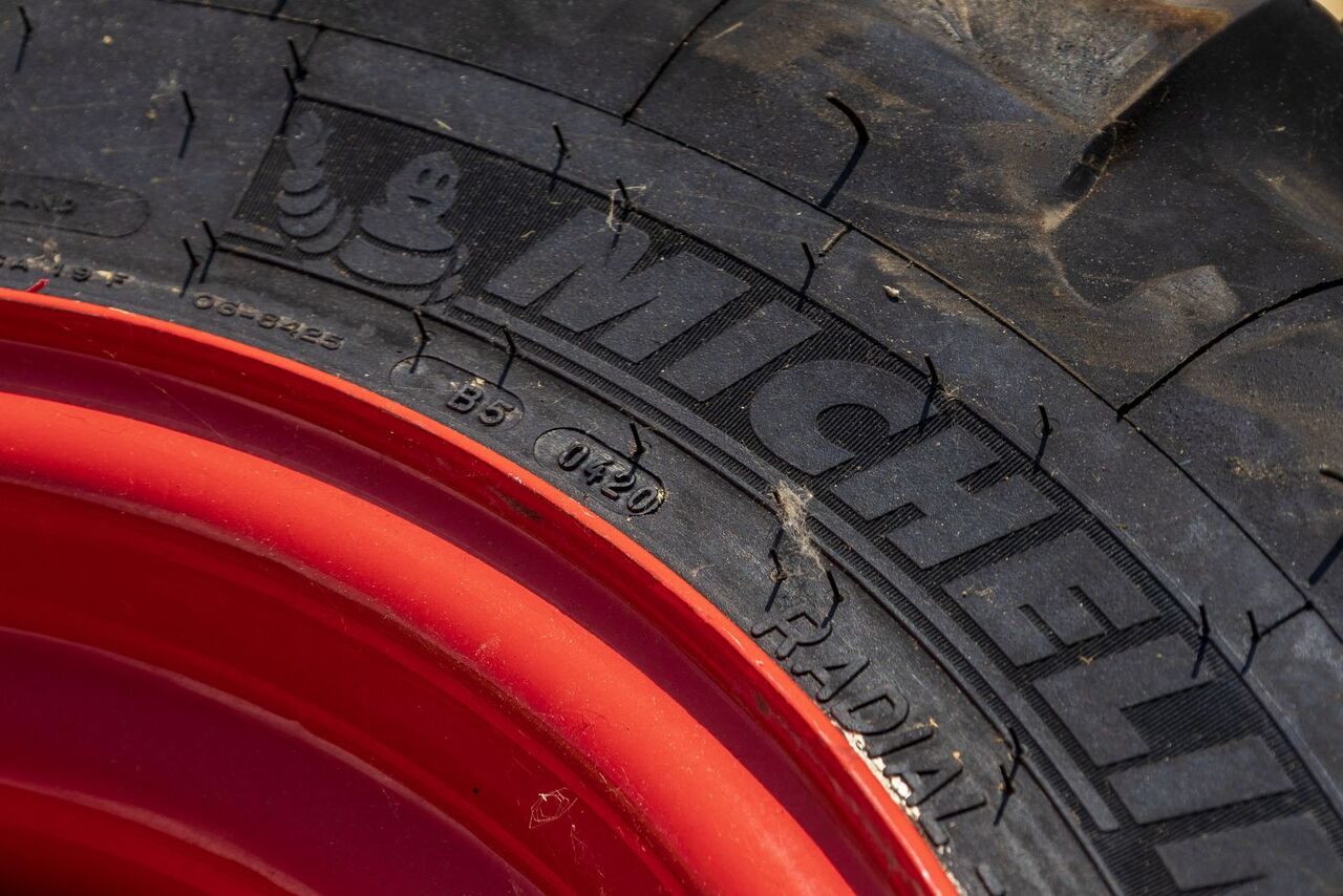 Michelin 280/80 R18 XMCL - Pneumatika pre Traktor: obrázok 5 Michelin 280/80 R18 XMCL - Pneumatika pre Traktor: obrázok 5