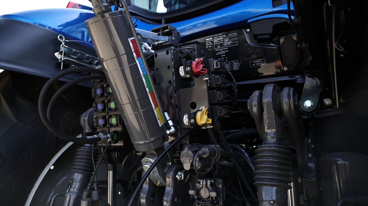 Traktor Valtra T175e Direct: obrázok 7 Traktor Valtra T175e Direct: obrázok 7