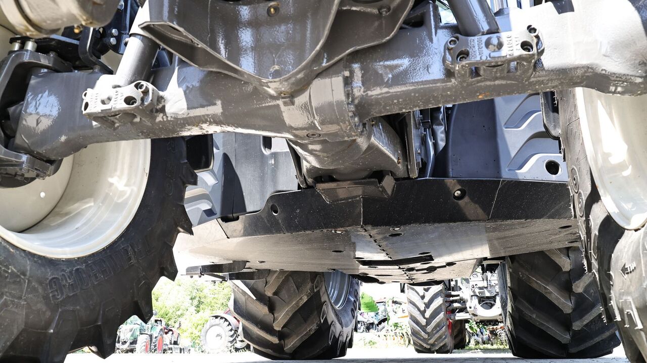Traktor Valtra T175e Direct: obrázok 15 Traktor Valtra T175e Direct: obrázok 15