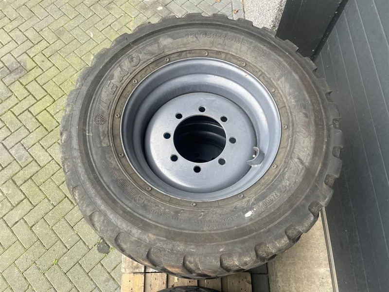 Ahlmann AS900-LEAO 560/45R22.5-Tire/Reifen/Band - Pneumatiky a disky pre Stavebné stroje: obrázok 4 Ahlmann AS900-LEAO 560/45R22.5-Tire/Reifen/Band - Pneumatiky a disky pre Stavebné stroje: obrázok 4