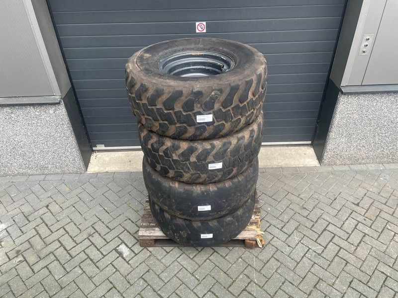 Ahlmann AZ6-Alliance 405/70R20 (16/70R20)-Tire/Reifen/Band - Pneumatiky a disky pre Stavebné stroje: obrázok 4 Ahlmann AZ6-Alliance 405/70R20 (16/70R20)-Tire/Reifen/Band - Pneumatiky a disky pre Stavebné stroje: obrázok 4