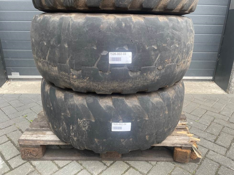 Ahlmann AZ6-Alliance 405/70R20 (16/70R20)-Tire/Reifen/Band - Pneumatiky a disky pre Stavebné stroje: obrázok 3 Ahlmann AZ6-Alliance 405/70R20 (16/70R20)-Tire/Reifen/Band - Pneumatiky a disky pre Stavebné stroje: obrázok 3