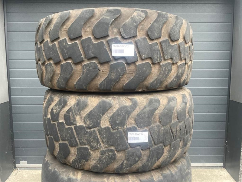 Ahlmann AZ6-Alliance 405/70R20 (16/70R20)-Tire/Reifen/Band - Pneumatiky a disky pre Stavebné stroje: obrázok 2 Ahlmann AZ6-Alliance 405/70R20 (16/70R20)-Tire/Reifen/Band - Pneumatiky a disky pre Stavebné stroje: obrázok 2