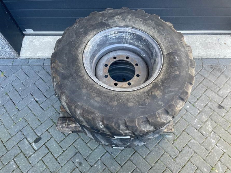 Ahlmann AZ85-Dunlop 405/70R20 (16/70R20)-Tire/Reifen/Band - Pneumatiky a disky pre Stavebné stroje: obrázok 4 Ahlmann AZ85-Dunlop 405/70R20 (16/70R20)-Tire/Reifen/Band - Pneumatiky a disky pre Stavebné stroje: obrázok 4