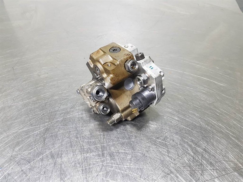 Bosch 5801633945-Fuel pump/Kraftstoffpumpe/Brandstofpomp - Motor a diely pre Stavebné stroje: obrázok 3 Bosch 5801633945-Fuel pump/Kraftstoffpumpe/Brandstofpomp - Motor a diely pre Stavebné stroje: obrázok 3