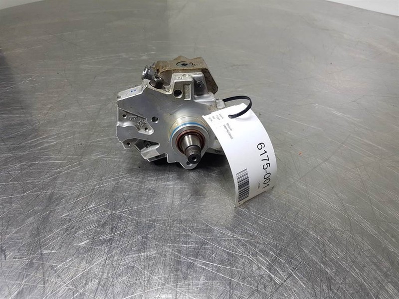 Bosch 5801633945-Fuel pump/Kraftstoffpumpe/Brandstofpomp - Motor a diely pre Stavebné stroje: obrázok 2 Bosch 5801633945-Fuel pump/Kraftstoffpumpe/Brandstofpomp - Motor a diely pre Stavebné stroje: obrázok 2