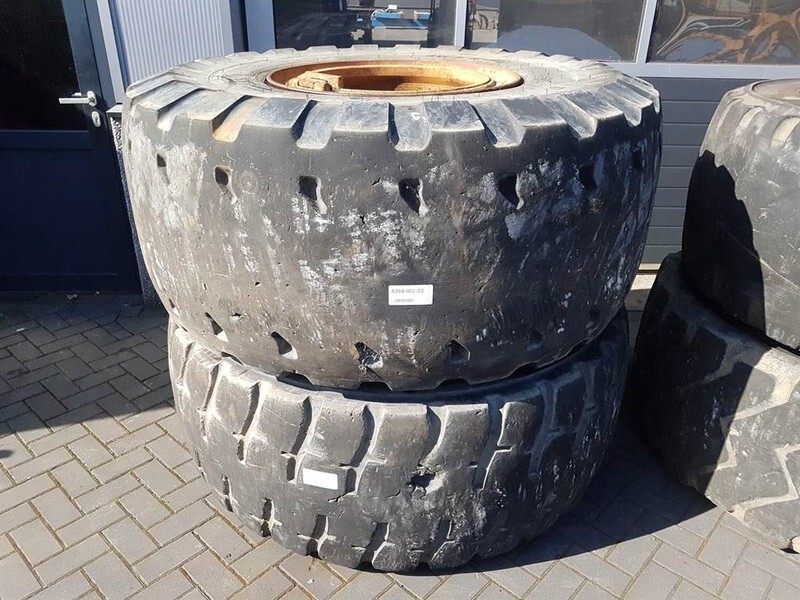 Case 921C-Michelin 26.5R25-Tire/Reifen/Band - Pneumatiky a disky pre Stavebné stroje: obrázok 4 Case 921C-Michelin 26.5R25-Tire/Reifen/Band - Pneumatiky a disky pre Stavebné stroje: obrázok 4
