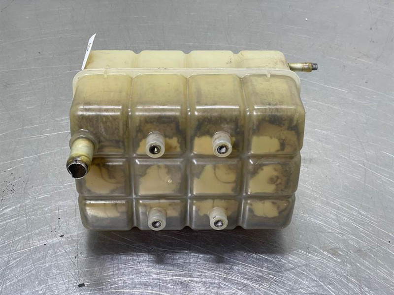 Cat 924G-227-0103-Expansion tank/Ausgleichsbehälter - Motor pre Stavebné stroje: obrázok 3 Cat 924G-227-0103-Expansion tank/Ausgleichsbehälter - Motor pre Stavebné stroje: obrázok 3