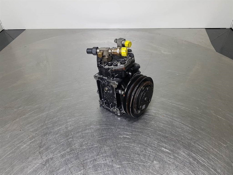 Cat 924G High-Lift-012-21713-Compressor/Kompressor - Vzduchový kompresor: obrázok 3 Cat 924G High-Lift-012-21713-Compressor/Kompressor - Vzduchový kompresor: obrázok 3