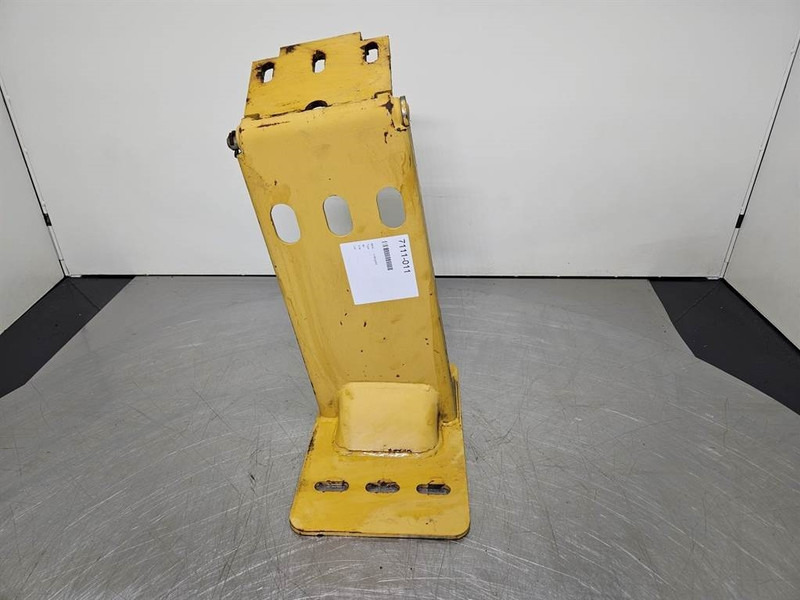 Cat 966H-300-5458-Fender bracket/Halter/Steun - Rám/ Podvozok pre Stavebné stroje: obrázok 3 Cat 966H-300-5458-Fender bracket/Halter/Steun - Rám/ Podvozok pre Stavebné stroje: obrázok 3