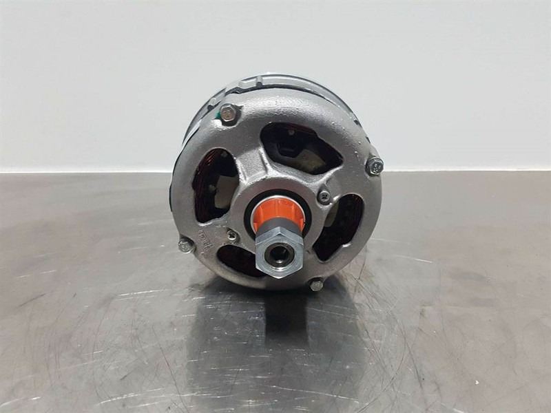 Deutz 1011-14V 60A-Alternator/Lichtmaschine/Dynamo - Motor pre Stavebné stroje: obrázok 2 Deutz 1011-14V 60A-Alternator/Lichtmaschine/Dynamo - Motor pre Stavebné stroje: obrázok 2