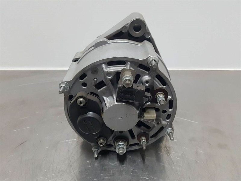 Deutz 913/1013-28V 55A-Alternator/Lichtmaschine/Dynamo - Motor pre Stavebné stroje: obrázok 5 Deutz 913/1013-28V 55A-Alternator/Lichtmaschine/Dynamo - Motor pre Stavebné stroje: obrázok 5