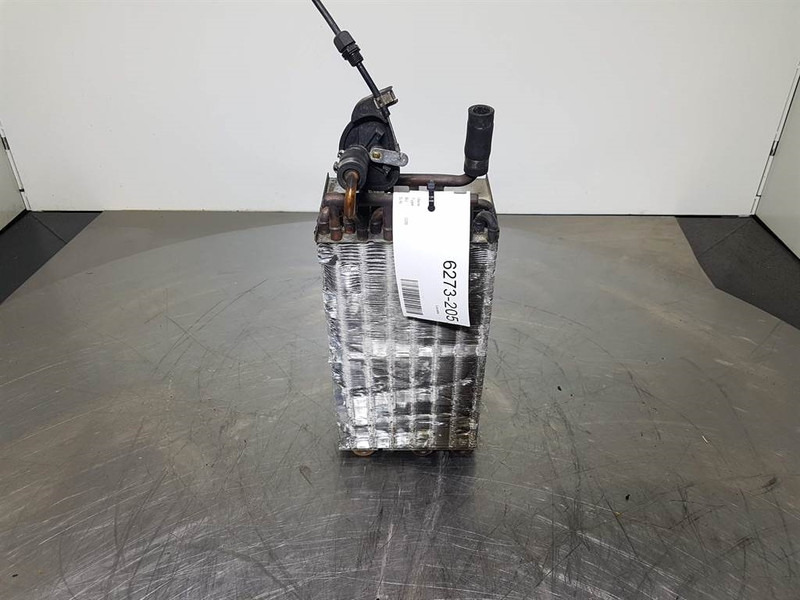 ECOCLIM 290A01 - Airco condenser/Klimakondensator/ - Rám/ Podvozok pre Stavebné stroje: obrázok 1 ECOCLIM 290A01 - Airco condenser/Klimakondensator/ - Rám/ Podvozok pre Stavebné stroje: obrázok 1