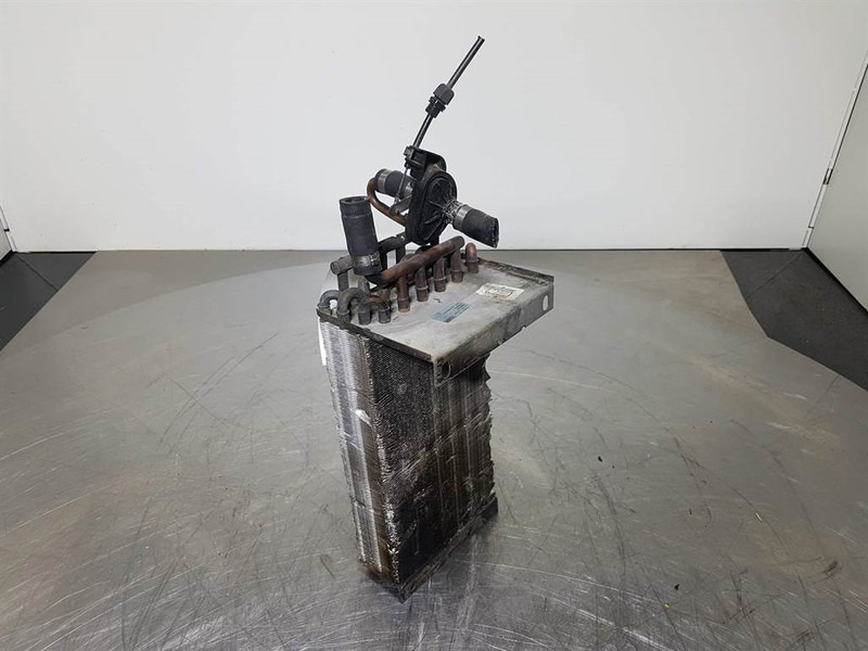 ECOCLIM 290A01 - Airco condenser/Klimakondensator/ - Rám/ Podvozok pre Stavebné stroje: obrázok 2 ECOCLIM 290A01 - Airco condenser/Klimakondensator/ - Rám/ Podvozok pre Stavebné stroje: obrázok 2