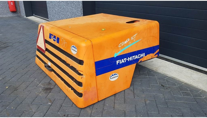 FIAT-HITACHI W 70 H - Engine hood/Motorhaube/Motorkap - Rám/ Podvozok: obrázok 3 FIAT-HITACHI W 70 H - Engine hood/Motorhaube/Motorkap - Rám/ Podvozok: obrázok 3