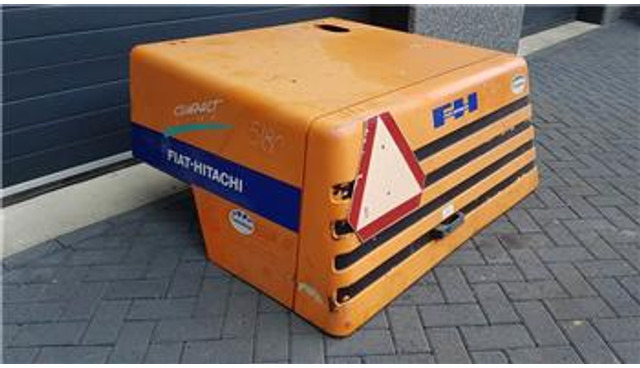 FIAT-HITACHI W 70 H - Engine hood/Motorhaube/Motorkap - Rám/ Podvozok: obrázok 1 FIAT-HITACHI W 70 H - Engine hood/Motorhaube/Motorkap - Rám/ Podvozok: obrázok 1