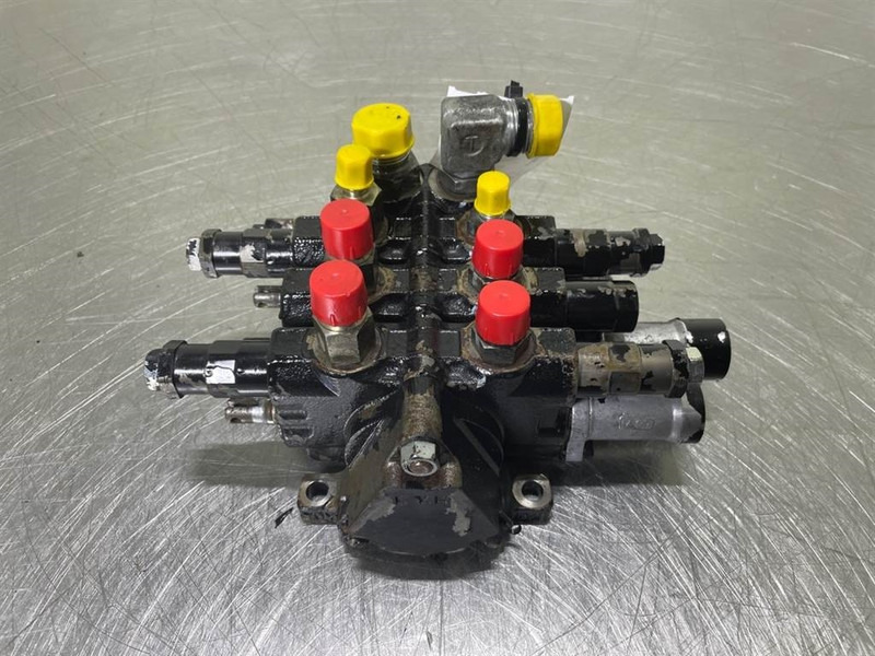 Hitachi ZW95LSD-KYB 00030-30141-Valve/Ventile/Ventiel - Hydraulika pre Stavebné stroje: obrázok 3 Hitachi ZW95LSD-KYB 00030-30141-Valve/Ventile/Ventiel - Hydraulika pre Stavebné stroje: obrázok 3