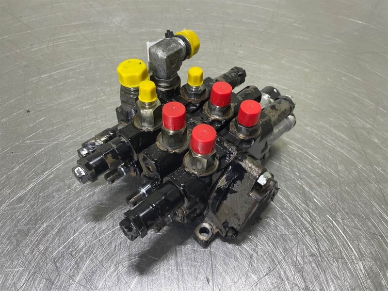 Hitachi ZW95LSD-KYB 00030-30141-Valve/Ventile/Ventiel - Hydraulika pre Stavebné stroje: obrázok 2 Hitachi ZW95LSD-KYB 00030-30141-Valve/Ventile/Ventiel - Hydraulika pre Stavebné stroje: obrázok 2