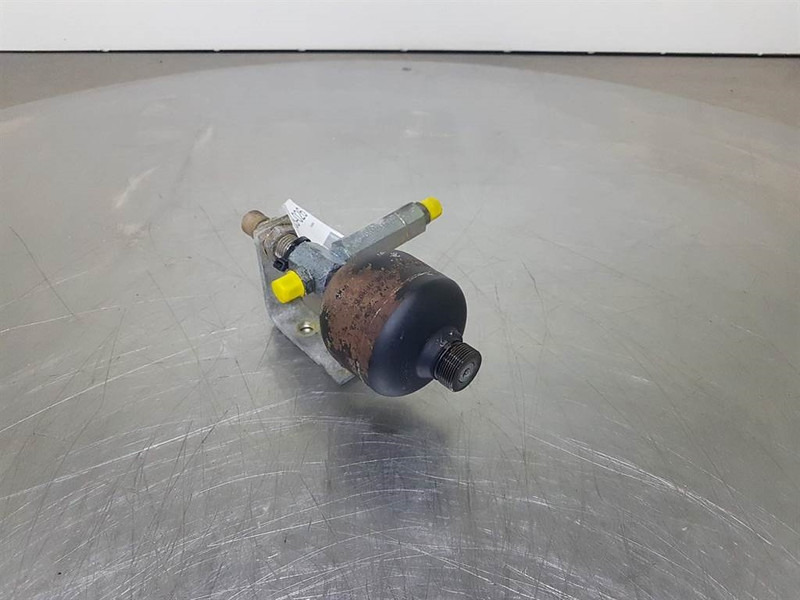 JCB 426E AGRI HT-Hydac SBO100-0,24E1/663U-Accumulator - Hydraulika pre Stavebné stroje: obrázok 2 JCB 426E AGRI HT-Hydac SBO100-0,24E1/663U-Accumulator - Hydraulika pre Stavebné stroje: obrázok 2