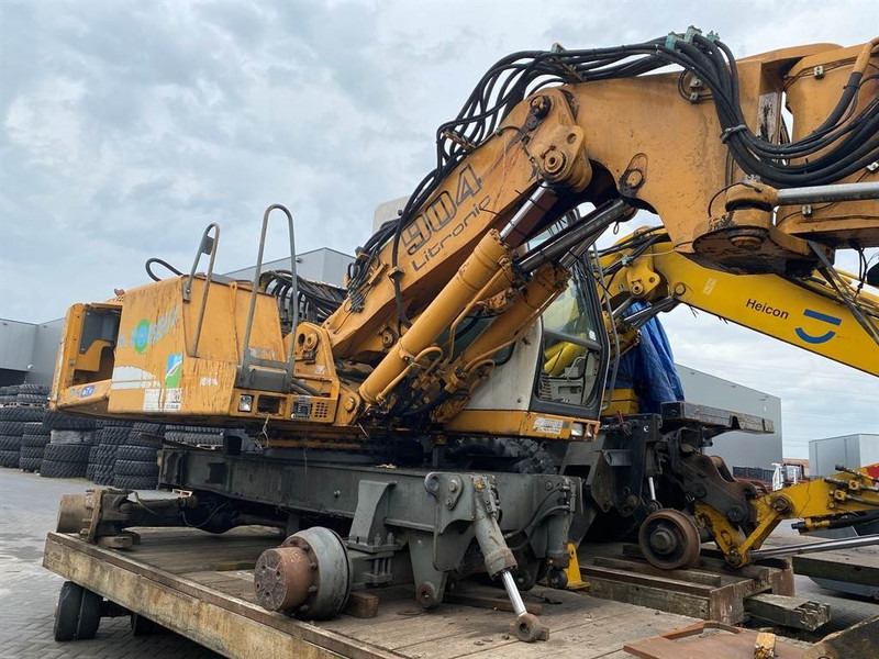 Liebherr A 904 (For parts) - Kolesové rýpadlo: obrázok 1 Liebherr A 904 (For parts) - Kolesové rýpadlo: obrázok 1