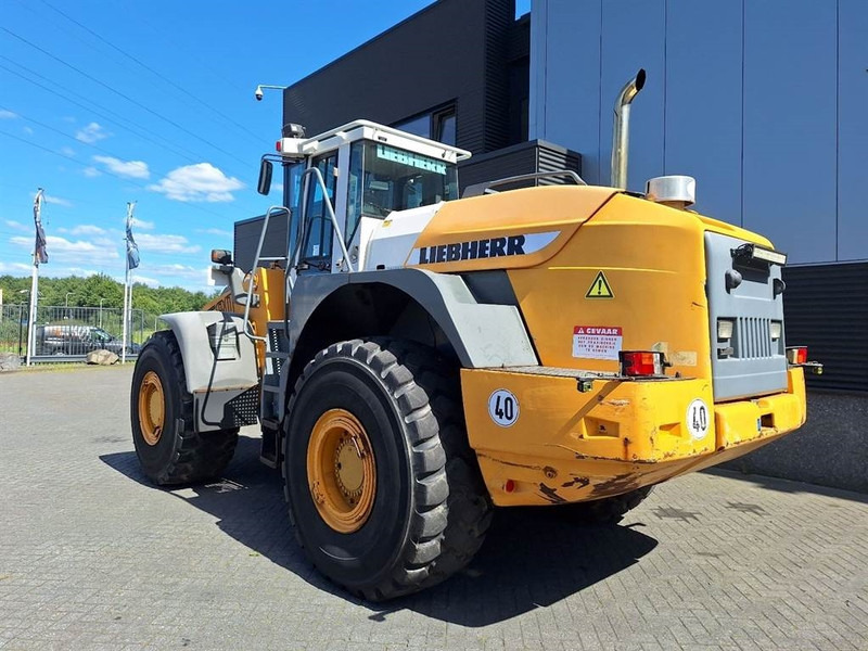Liebherr L580 - Kolesový nakladač: obrázok 5 Liebherr L580 - Kolesový nakladač: obrázok 5