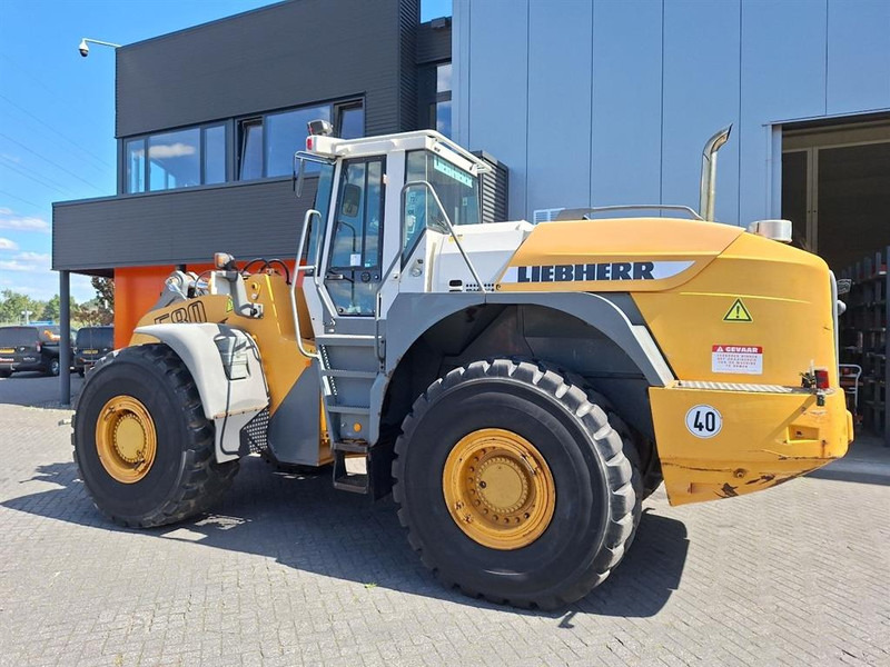 Liebherr L580 - Kolesový nakladač: obrázok 1 Liebherr L580 - Kolesový nakladač: obrázok 1