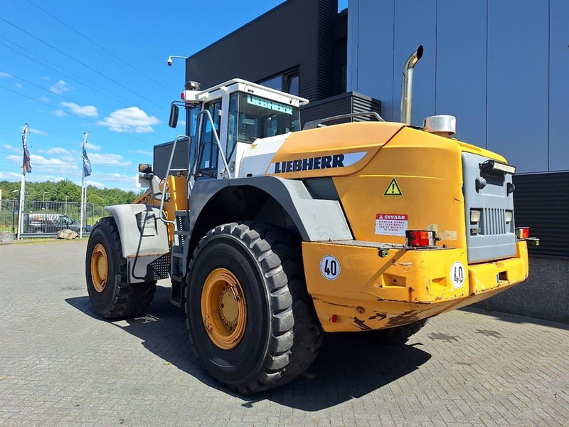Liebherr L580 - Kolesový nakladač: obrázok 5 Liebherr L580 - Kolesový nakladač: obrázok 5