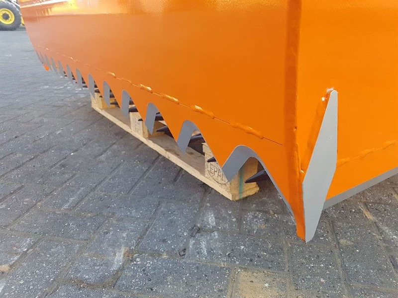 MAMMUT SC195M - Silage cutter/Silageschneider/Kuilhapper - Stroj na silážovanie: obrázok 5 MAMMUT SC195M - Silage cutter/Silageschneider/Kuilhapper - Stroj na silážovanie: obrázok 5