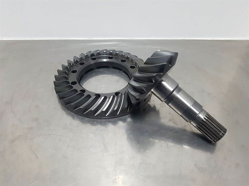 MC Cormick -Carraro CA64234-Bevel gear set/Kegelra - Náprava a diely pre Stavebné stroje: obrázok 4 MC Cormick -Carraro CA64234-Bevel gear set/Kegelra - Náprava a diely pre Stavebné stroje: obrázok 4