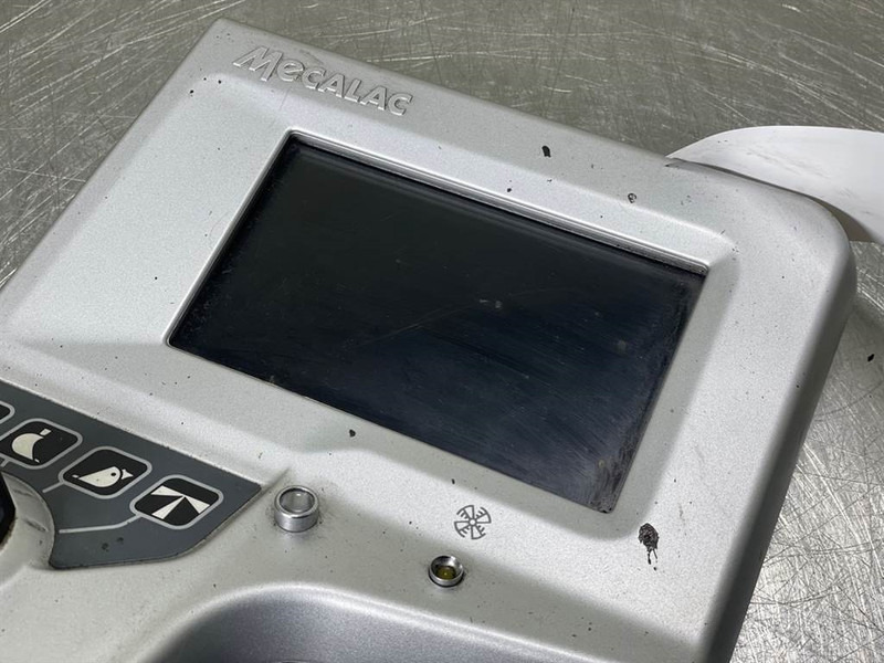 Mecalac 12MTX-6160134-Dashboard/Console/Konsole - Kabína a interiér pre Stavebné stroje: obrázok 4 Mecalac 12MTX-6160134-Dashboard/Console/Konsole - Kabína a interiér pre Stavebné stroje: obrázok 4