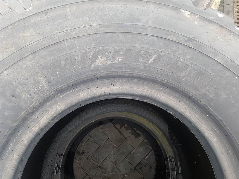 Michelin 600/65R25 - Tyre/Reifen/Band - Pneumatiky a disky pre Stavebné stroje: obrázok 3 Michelin 600/65R25 - Tyre/Reifen/Band - Pneumatiky a disky pre Stavebné stroje: obrázok 3