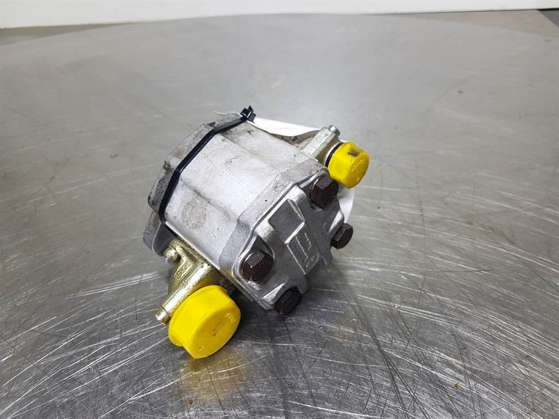 Sauer Sundstrand TKP4-26/11DSC06RE01G/6B - Gearpum - Hydraulika pre Stavebné stroje: obrázok 3 Sauer Sundstrand TKP4-26/11DSC06RE01G/6B - Gearpum - Hydraulika pre Stavebné stroje: obrázok 3