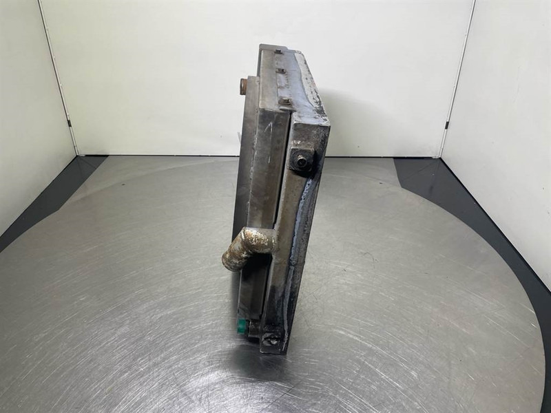 Schaeff SKL843-5010660860/5010663023-Cooler/Kühler/Koeler - Motor pre Stavebné stroje: obrázok 2 Schaeff SKL843-5010660860/5010663023-Cooler/Kühler/Koeler - Motor pre Stavebné stroje: obrázok 2