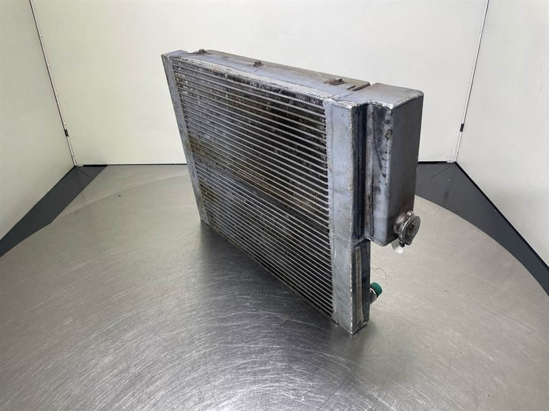 Schaeff SKL843-5010660860/5010663023-Cooler/Kühler/Koeler - Motor pre Stavebné stroje: obrázok 5 Schaeff SKL843-5010660860/5010663023-Cooler/Kühler/Koeler - Motor pre Stavebné stroje: obrázok 5