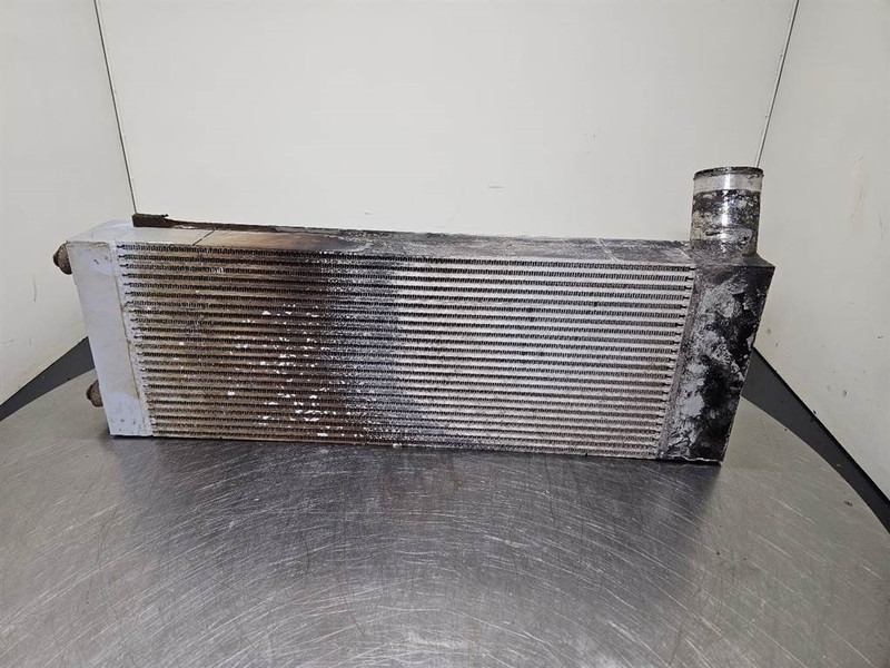 Sennebogen 835E - Intercooler/Ladeluftkühler/Luchtkoeler - Motor pre Stavebné stroje: obrázok 3 Sennebogen 835E - Intercooler/Ladeluftkühler/Luchtkoeler - Motor pre Stavebné stroje: obrázok 3