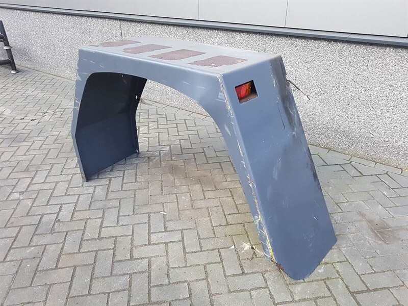 Terex TL210-0457006031-Mud guard/Kotfluegel/Spatbord - Rám/ Podvozok pre Stavebné stroje: obrázok 3 Terex TL210-0457006031-Mud guard/Kotfluegel/Spatbord - Rám/ Podvozok pre Stavebné stroje: obrázok 3