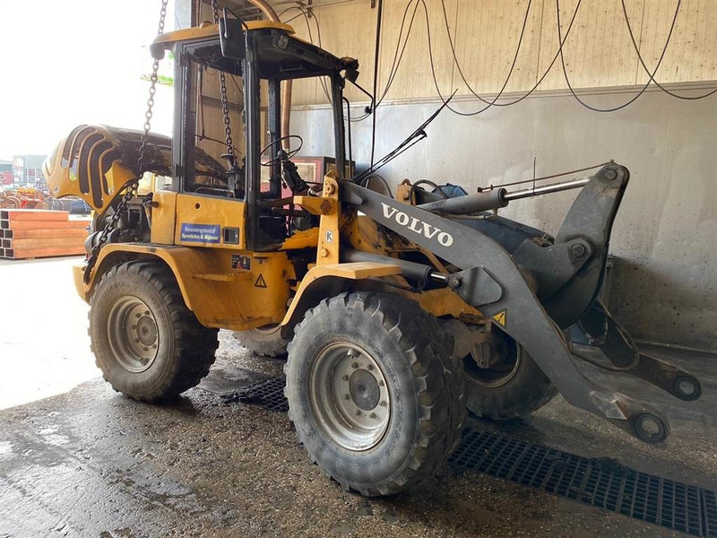 Volvo L 30 B-Z / SX (For parts) - Kolesový nakladač: obrázok 2 Volvo L 30 B-Z / SX (For parts) - Kolesový nakladač: obrázok 2